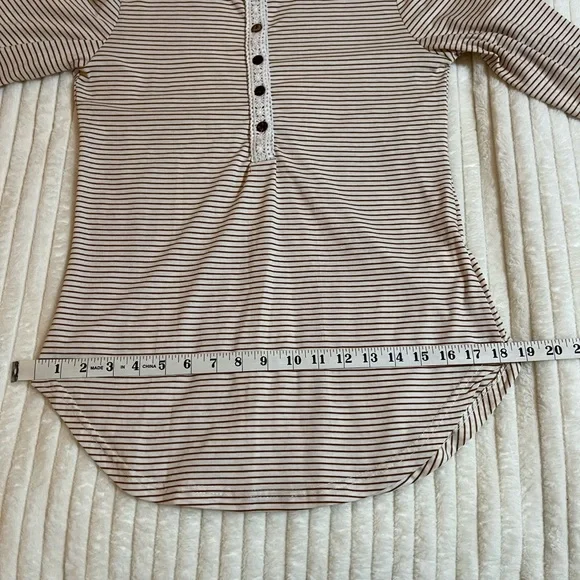 Boutique | Striped Women's Top | Lace Detail - Picture 8 of 13